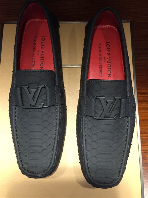 louis vuitton men's shoes dress|Louis Vuitton men's shoes cost.